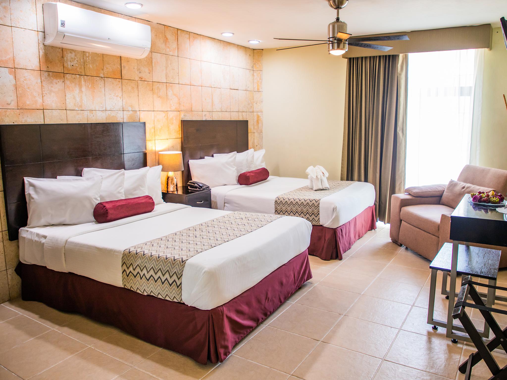 H177 Hotel Campeche Exterior photo