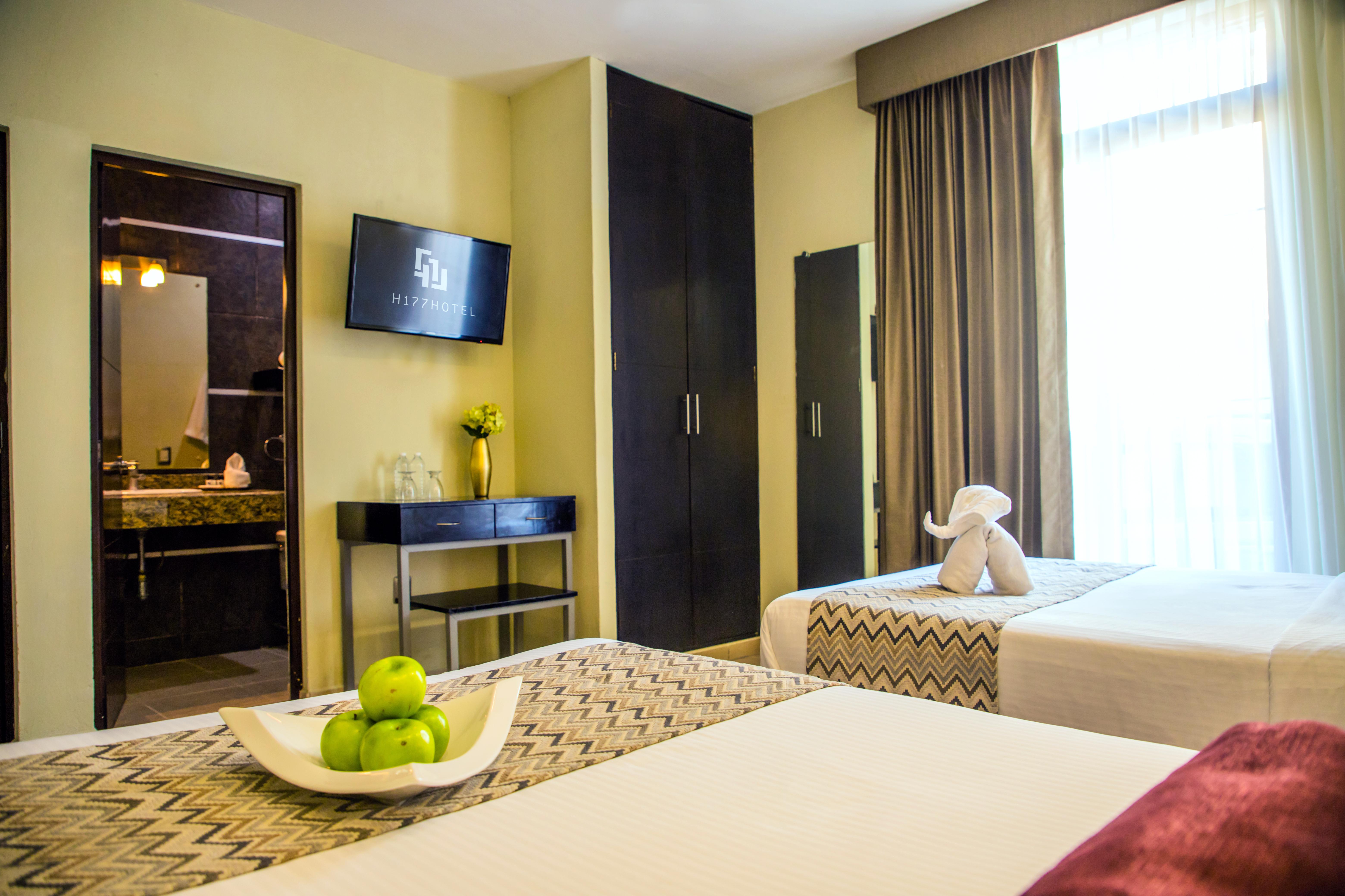 H177 Hotel Campeche Exterior photo