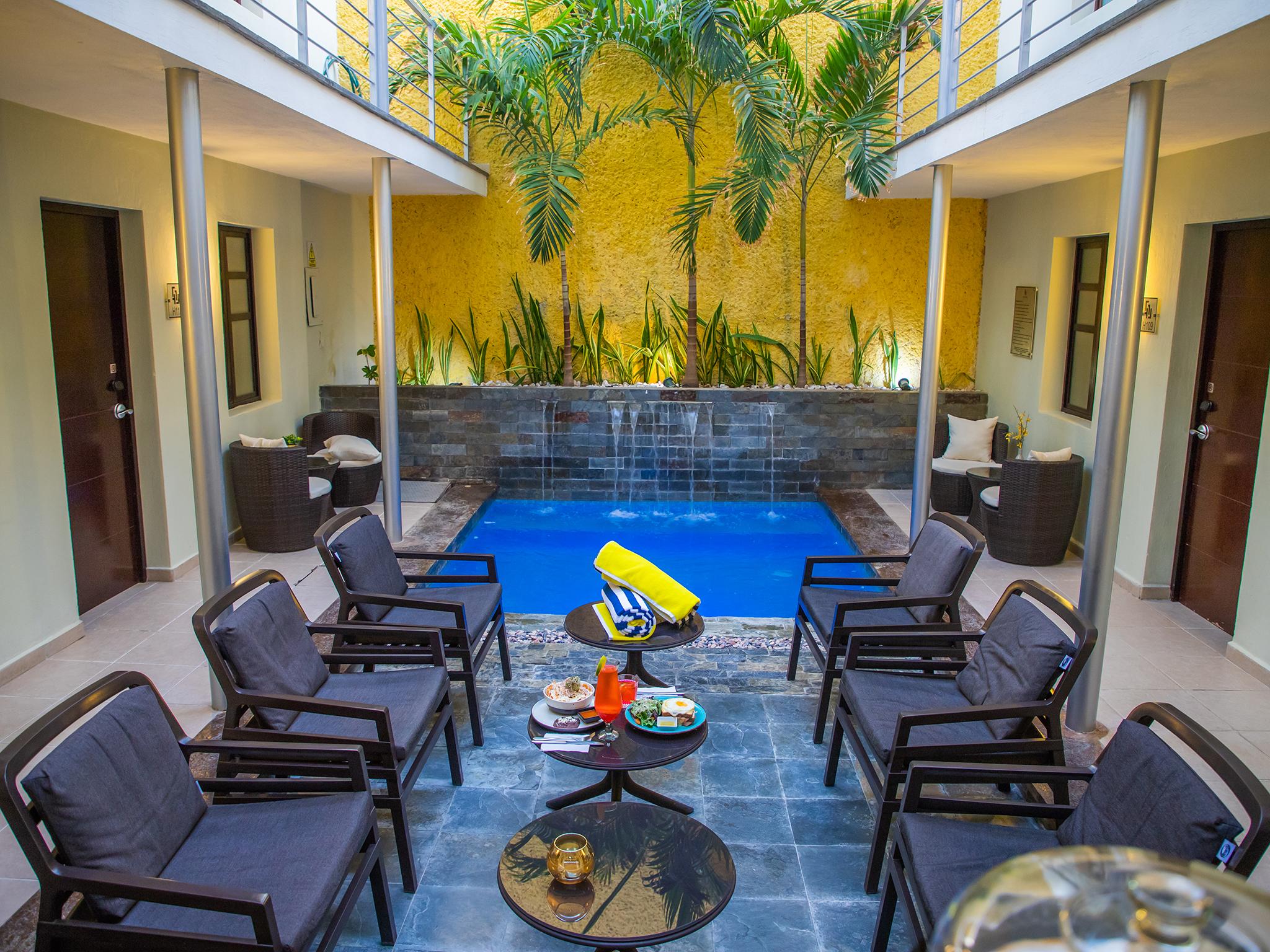 H177 Hotel Campeche Exterior photo