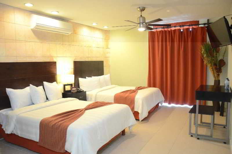 H177 Hotel Campeche Exterior photo